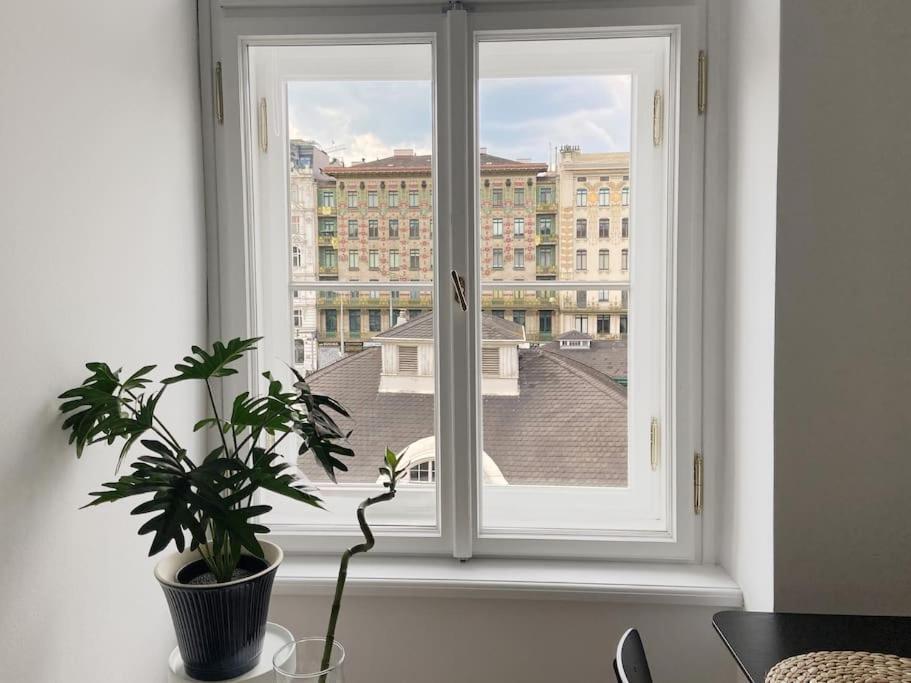 Stylish Designer Apartment At The Center Of Vienna Naschmarkt المظهر الخارجي الصورة
