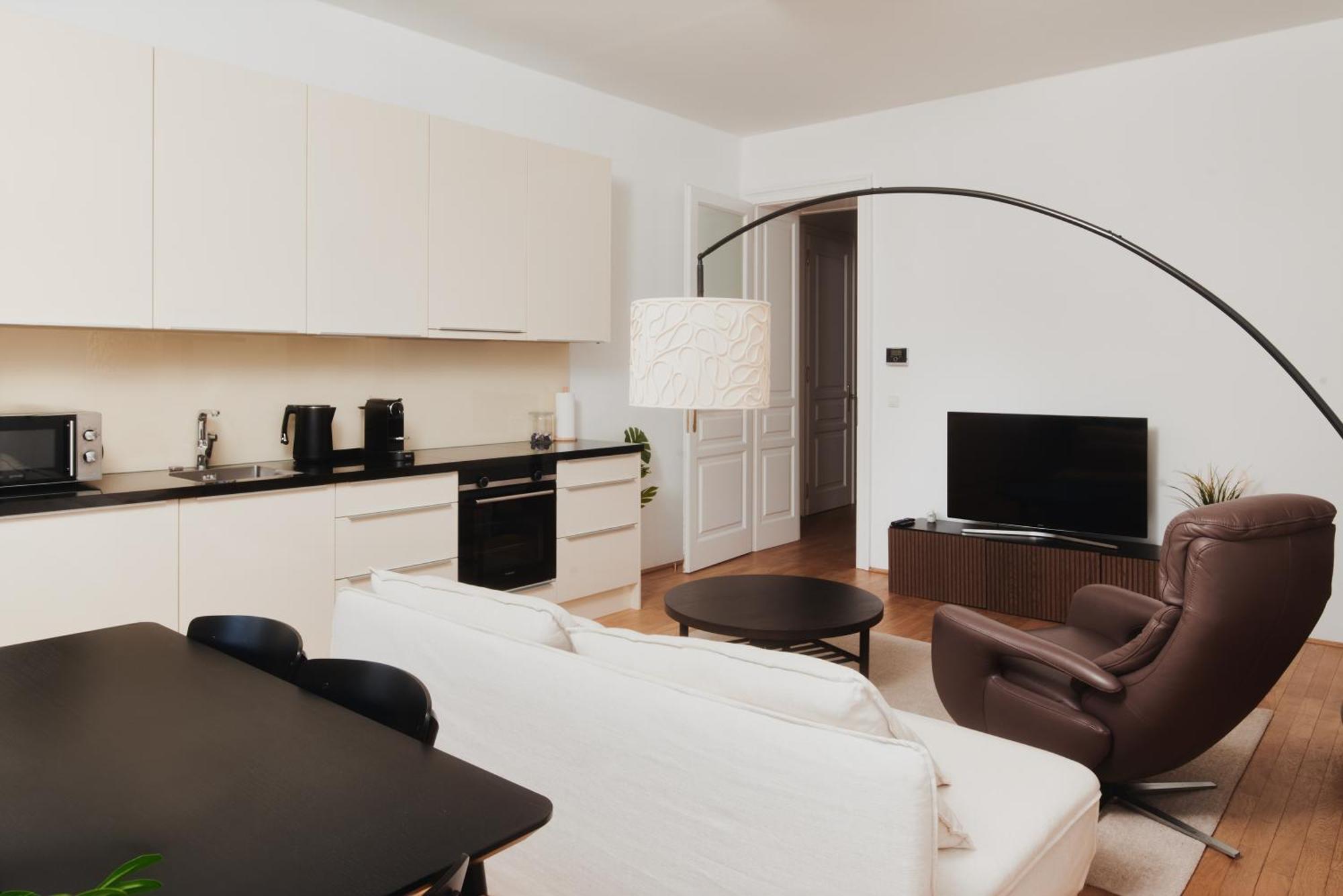 Stylish Designer Apartment At The Center Of Vienna Naschmarkt المظهر الخارجي الصورة